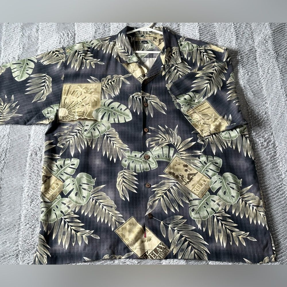 Tommy Bahama Mens Hawaiian Short Sleeve Button Down 100% Silk Size XL Shirt